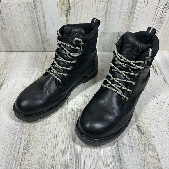 TOMS Black Leather Waterproof Lace-Up Ankle Boots with Lug Sole #1040 - Picture 2 of 11